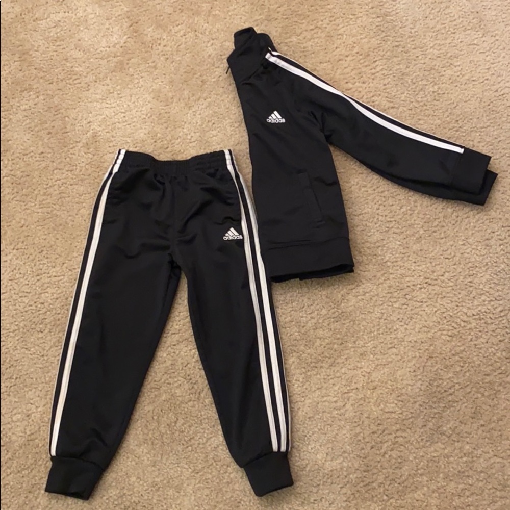 Kids Adidas Track Suit